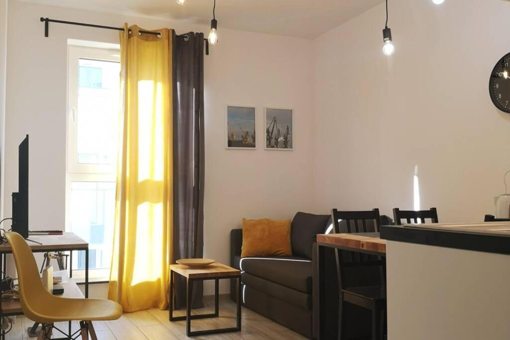 The Yellow Apartment Gdańsk Exterior foto